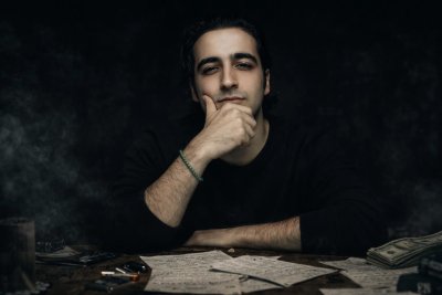Qaraqan - kimdir?